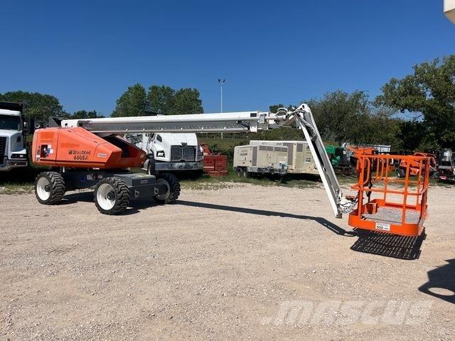 Snorkel 660SJ Телескопични повдигачи
