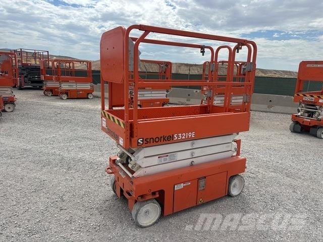 Snorkel S3219E Ножични работни платформи