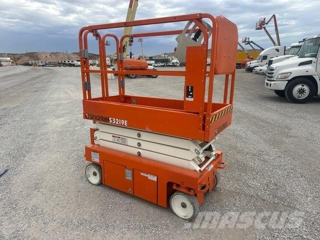 Snorkel S3219E Ножични работни платформи