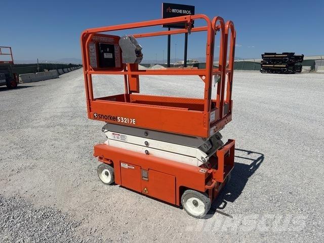 Snorkel S3219E Ножични работни платформи