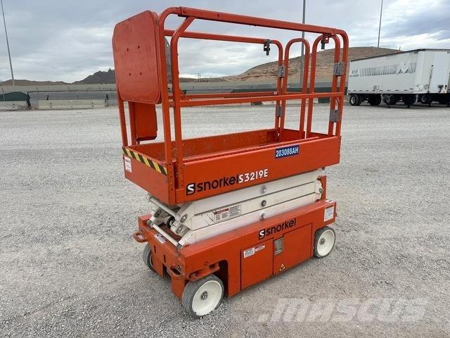 Snorkel S3219E Ножични работни платформи