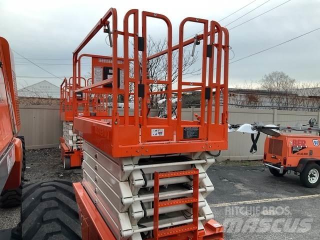 Snorkel S4740E Ножични работни платформи