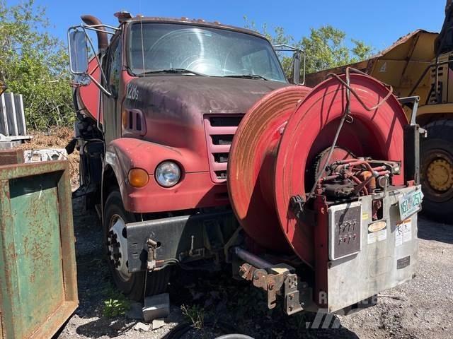Sterling L7500 Комби / вакуум камиони
