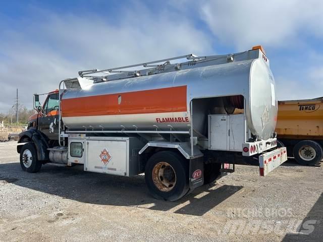 Sterling L7500 Цистерна