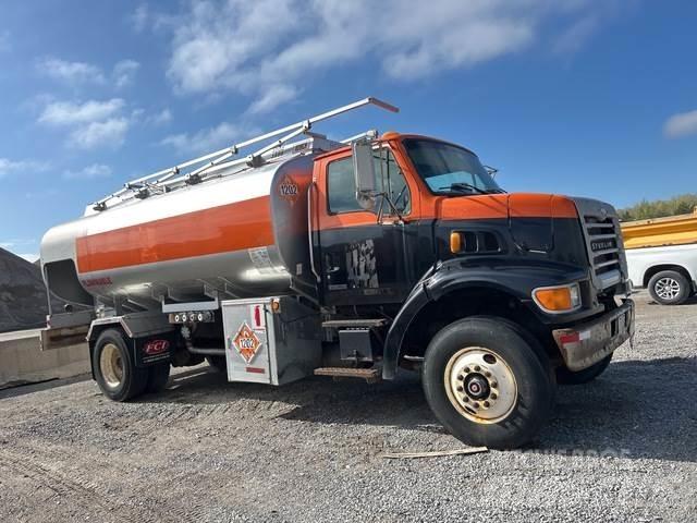 Sterling L7500 Цистерна