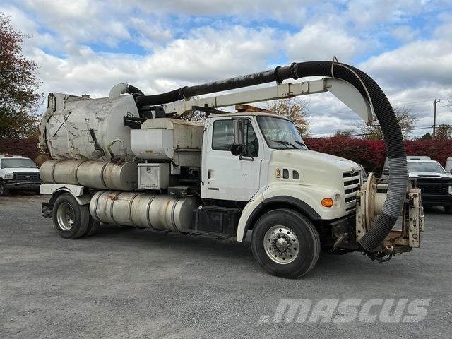 Sterling L7501 Комби / вакуум камиони
