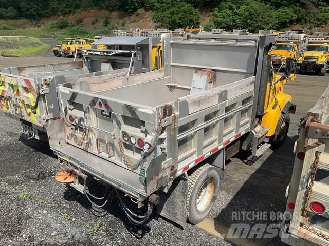 Sterling L8500 Снегочистачки