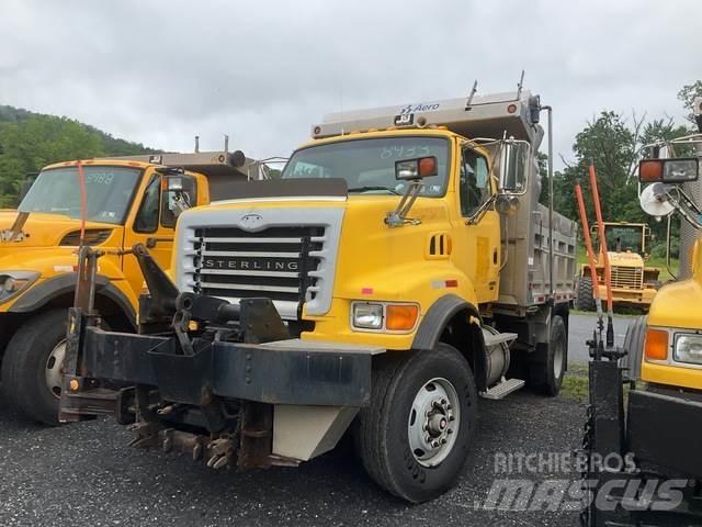Sterling L8500 Снегочистачки