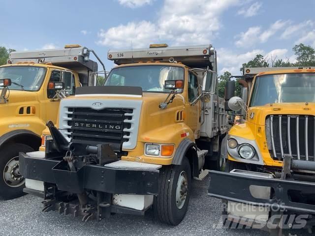 Sterling L8500 Снегочистачки