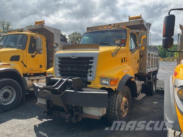 Sterling L8500 Снегочистачки