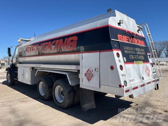 Sterling L9500 Цистерна