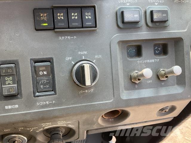 Tadano TR600N Кранове за тежък терен