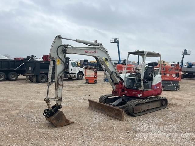 Takeuchi TB260 Верижен екскаватор