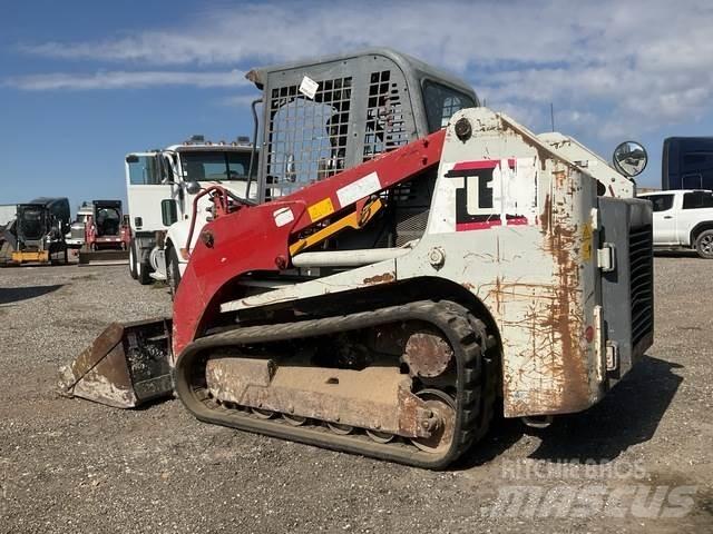 Takeuchi TL10 Мини товарачи
