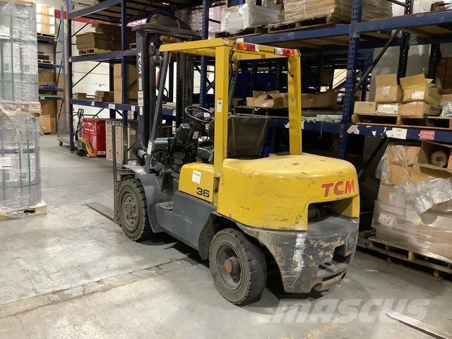TCM FHD3672 Вилични кари-повдигачи - други