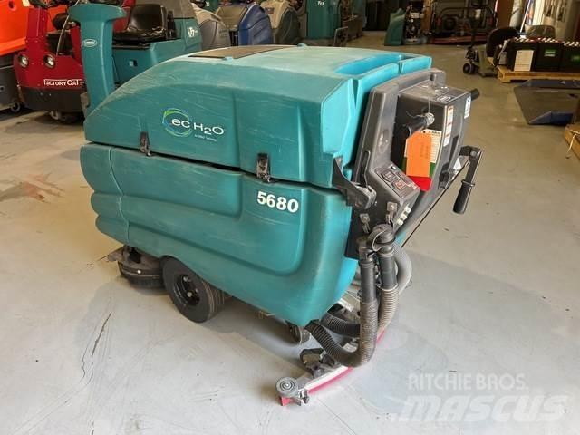 Tennant 5680 Скрубер сушилни
