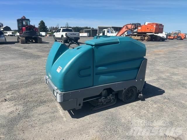 Tennant 7300 Скрубер сушилни
