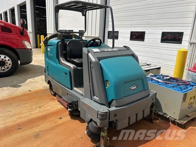 Tennant M17 Машини за почистване на закрито
