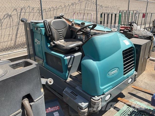 Tennant M20 Скрубер сушилни
