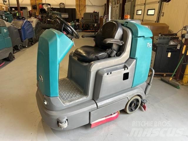 Tennant T12 Скрубер сушилни
