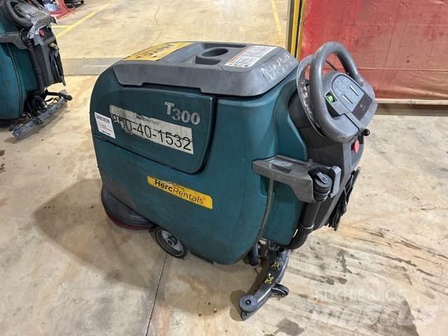 Tennant T300 Скрубер сушилни

