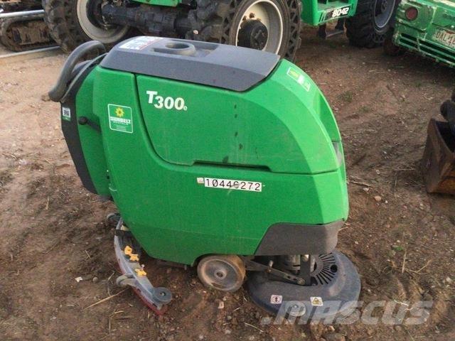 Tennant T300 Скрубер сушилни
