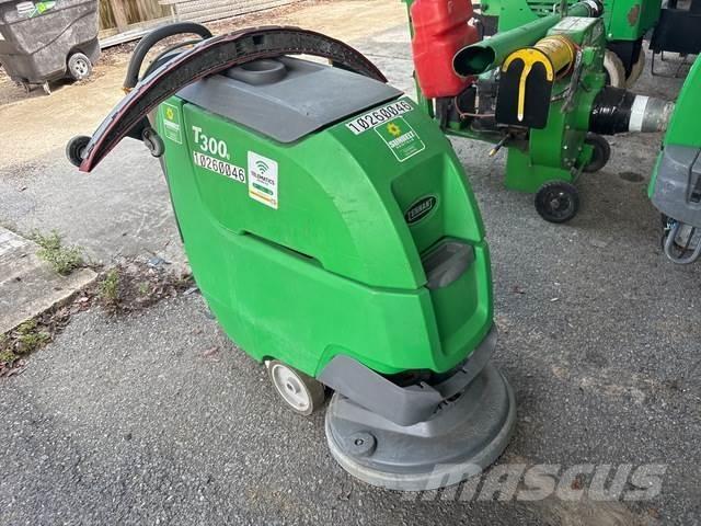 Tennant T300E Скрубер сушилни
