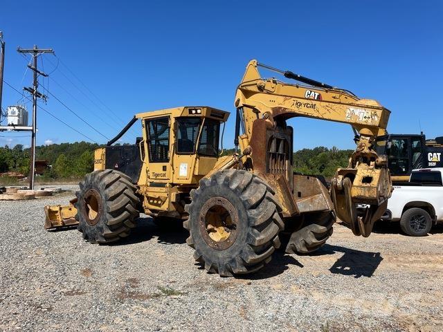 Tigercat 620D Скидери
