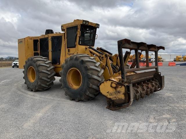 Tigercat 760B Секачи
