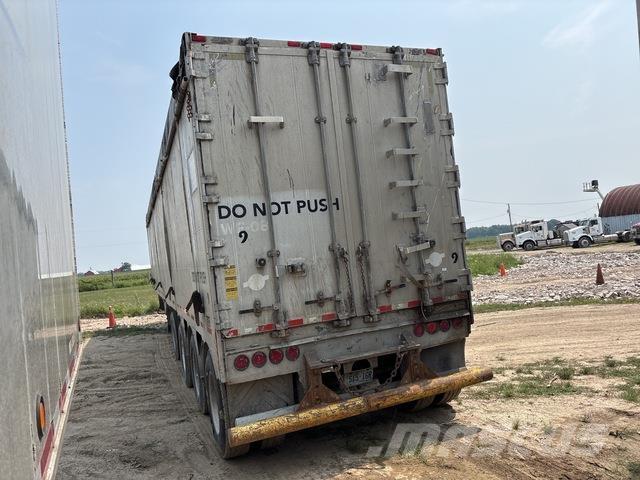 Titan  Полуремаркета с подвижен под
