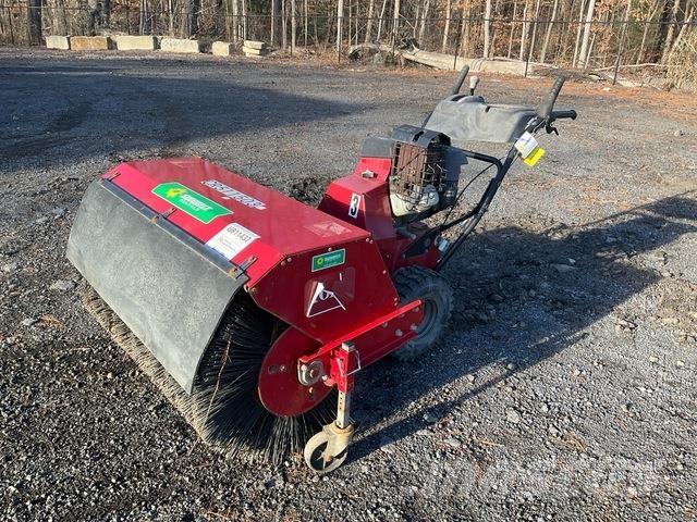 Toro 23740 Машини за почистване на закрито
