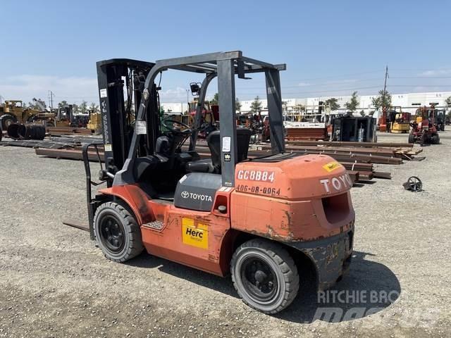 Toyota 7FDU35 Строителство - Други