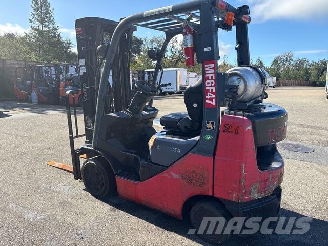 Toyota 8FGCU25 Вилични кари-повдигачи - други