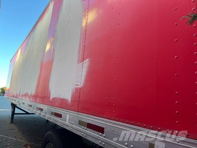 Utility VS2D Ремаркета фургони