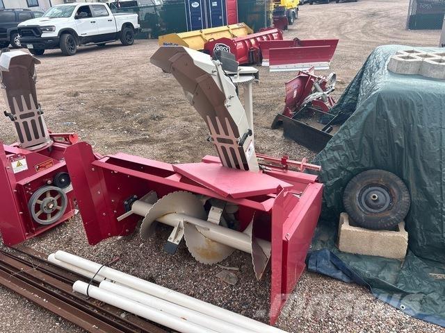 Ventrac KX523 Снегохвъргачки
