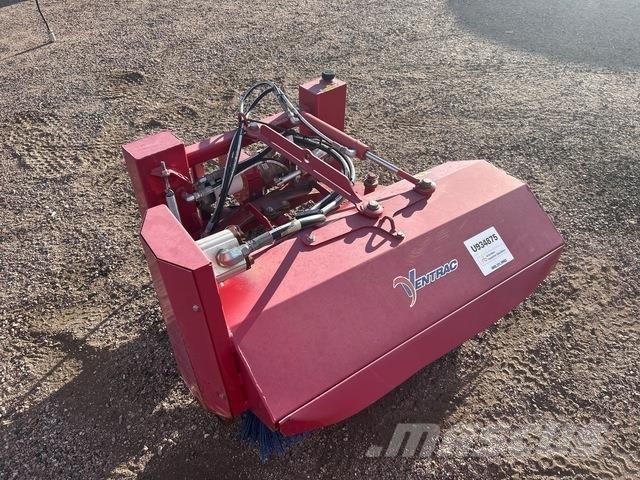 Ventrac NJ380 Четки