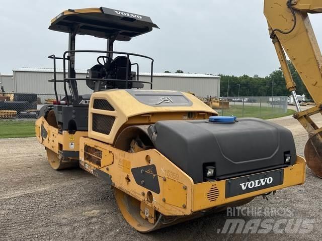 Volvo DD110B Двойни барабанни ролки
