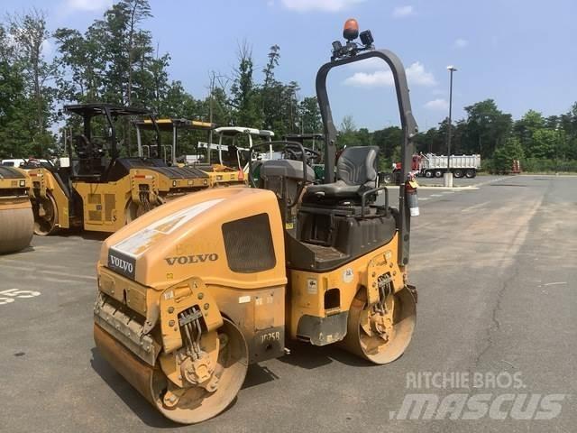 Volvo DD25B Двойни барабанни ролки
