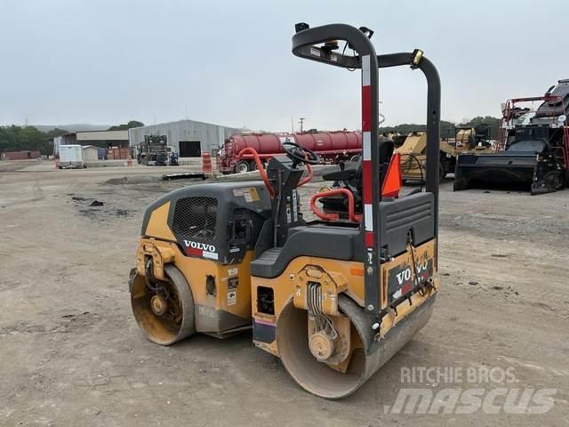 Volvo DD35B Двойни барабанни ролки
