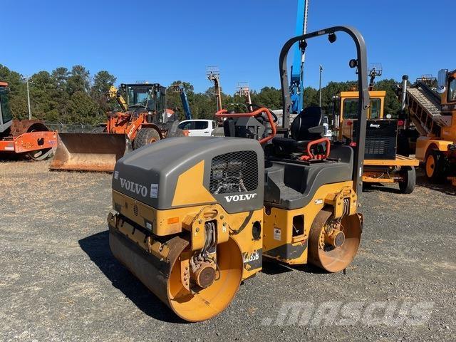 Volvo DD35B Двойни барабанни ролки
