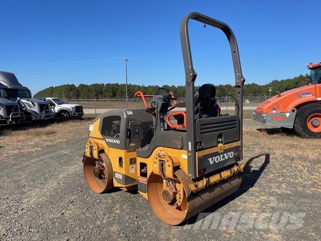 Volvo DD35B Двойни барабанни ролки
