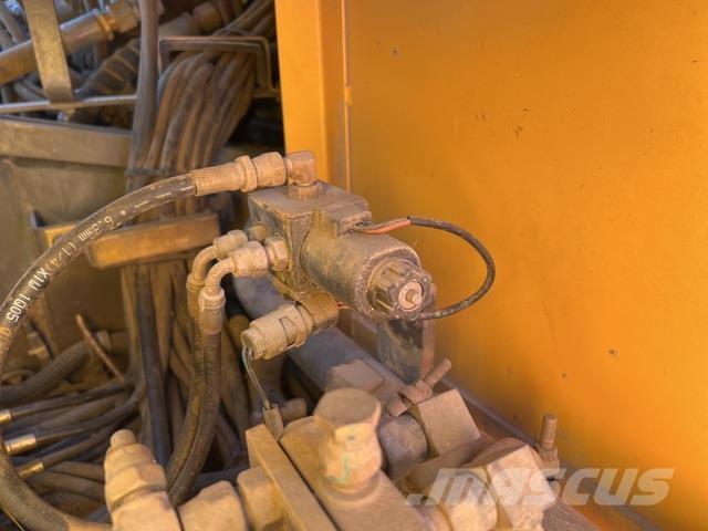 Volvo EC290BLC Верижен екскаватор