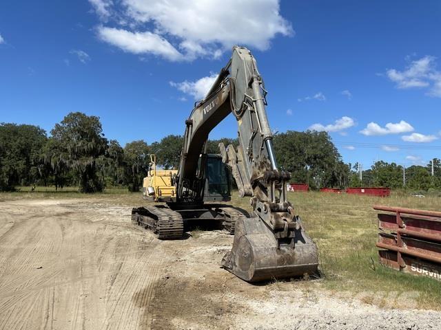 Volvo EC300DL Верижен екскаватор