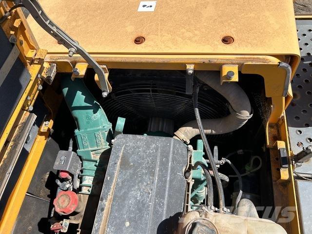 Volvo EC380DL Верижен екскаватор