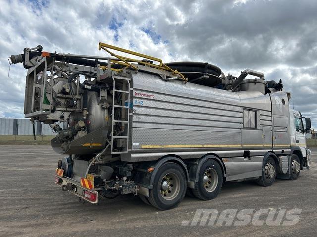 Volvo FM11 Комби / вакуум камиони
