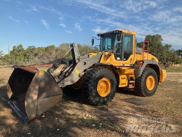Volvo L120H Колесни товарачи