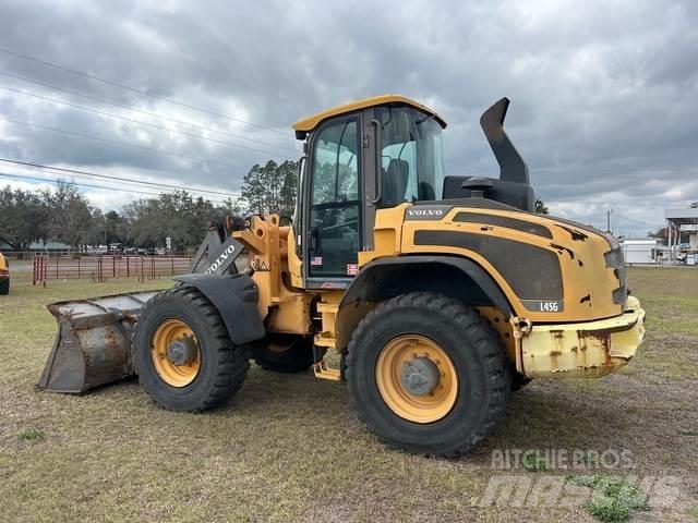 Volvo L45G Колесни товарачи