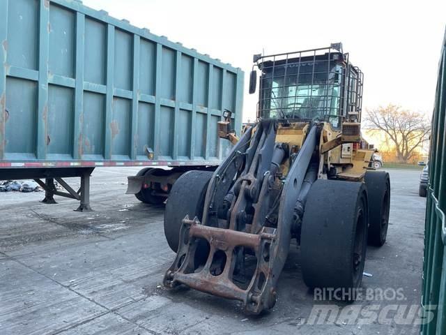 Volvo L90E Колесни товарачи