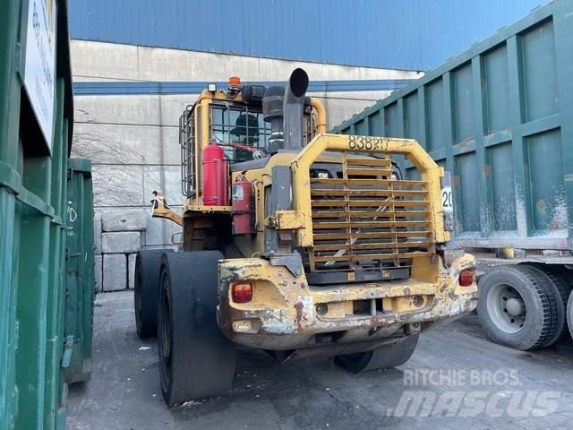Volvo L90E Колесни товарачи