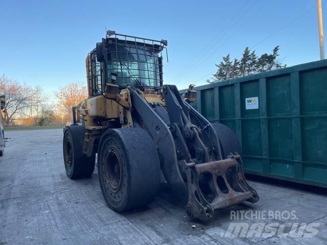 Volvo L90E Колесни товарачи